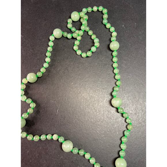 NEW green aventurine endless 30 inch necklace - Picture 5 of 13